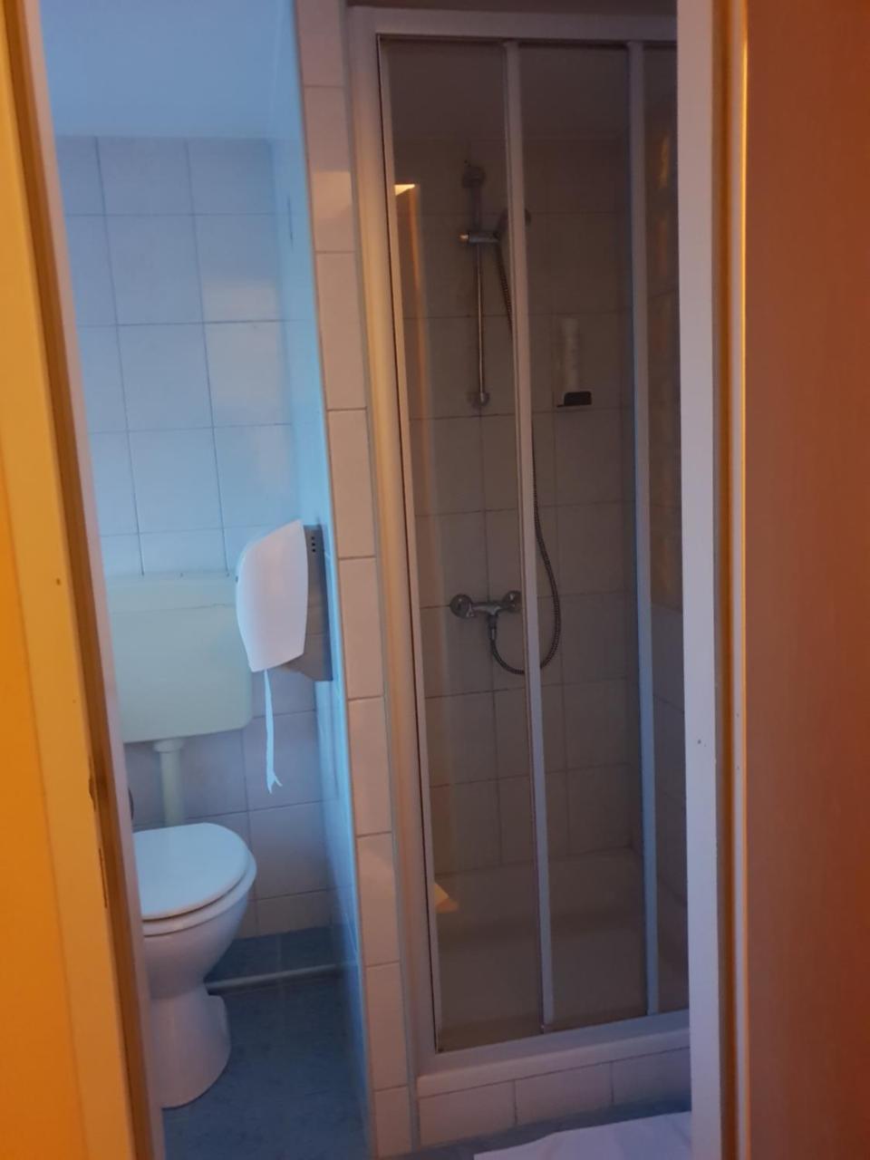 Pirates Hotel Hainburg an der Donau Zewnętrze zdjęcie